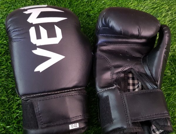 Venum Kick Boxing Gloves Training Adult Punching Pakistan